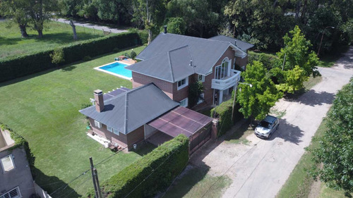 Casa A La Venta En Villa Elisa 3 Dormitorios