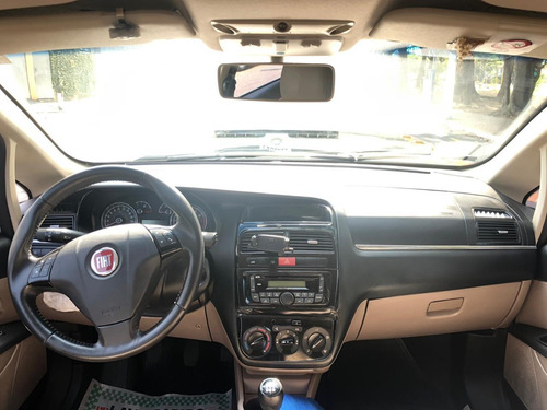 Fiat Linea 2013 1.8 16v Sublime Flex 4p