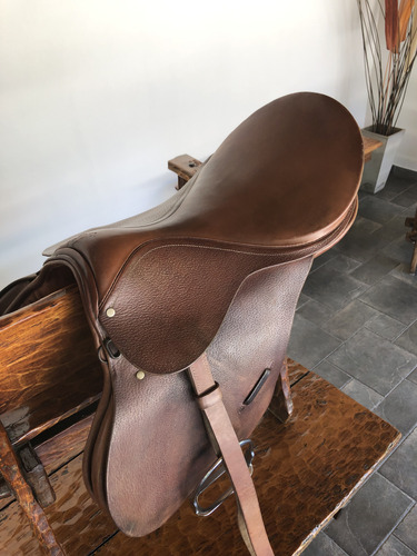 Montura Equestrian Cortina 18 Para Caballos Marrón
