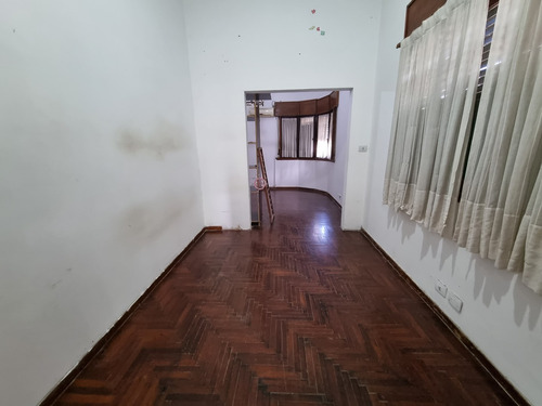 Ph 3 Ambientes Al Frente Con Balcon, Patio Y Sin Expensas - Piñeyro, Avellaneda