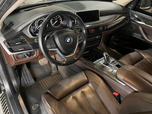 Imagen 11 de 15 de Bmw X5 Excellence Xdrive 50ia 2016 Gris Blindada Nvl. 3
