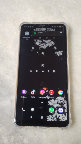 Xiaomi Mi 8 Lite Dual Sim 128 Gb Midnight Black 6 Gb Ram Preto (Usado)