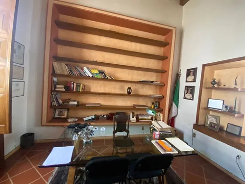 Casa En Venta En El Centro De Querétaro.