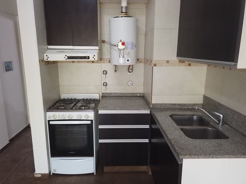 Imagen 5 de 30 de 1 Dormitorio · Cochera · Pileta · Terraza