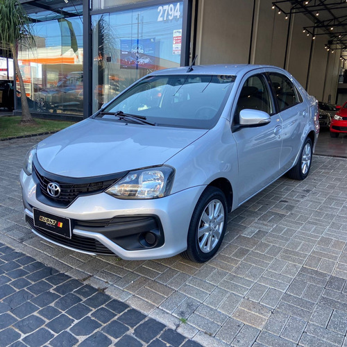 Toyota Etios 1.5 X PLUS SEDAN 16V FLEX 4P AUTOMÁTICO