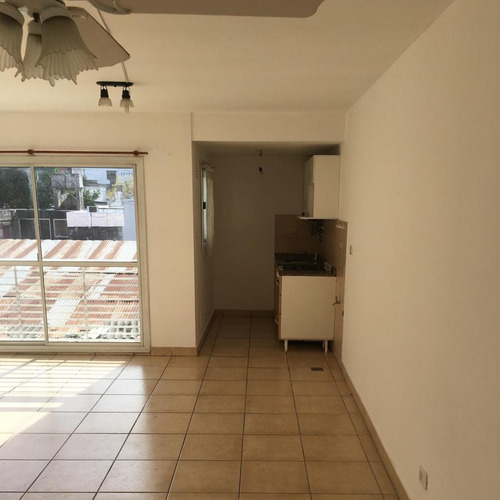 Imagen 6 de 14 de Departamento - Abasto