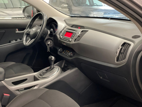 Imagen 12 de 19 de Kia Sportage 2.0 Ex At