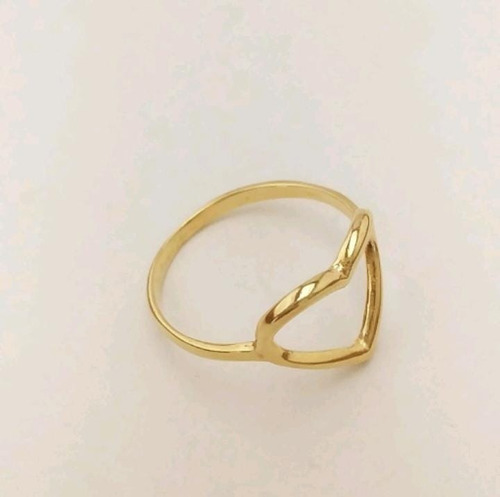 Imagem 8 de 10 de Anel Coração Vazado Fino E Delicado Banhado Ouro 18k