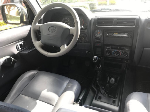 Toyota Land Cruiser Prado Vx / 3.4 / Mecánica / 7 Pas