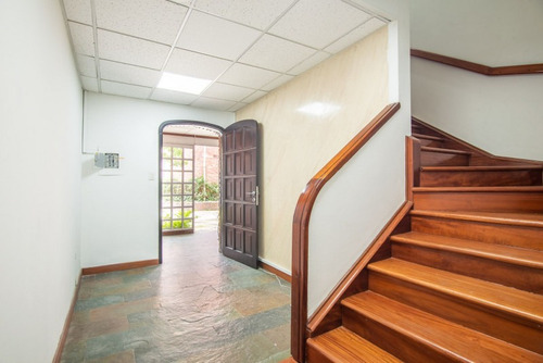 Imagen 9 de 17 de Casa En Arriendo/venta En Bogotá Quinta Camacho. Cod 5900