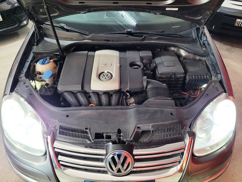 Imagen 17 de 18 de Volkswagen Vento 2.5 Advance Full Full Excelente Unidad!!!