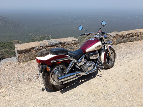 Suzuki Marauder Vz800