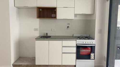 Imagen 7 de 26 de Ambiente Grande Venta Almagro Sum Pileta Parr