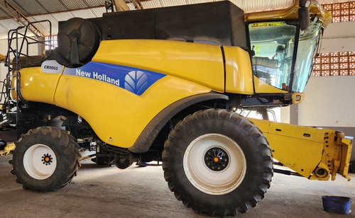 Colheitadeira New Holland Cr 9060 Ano 2011