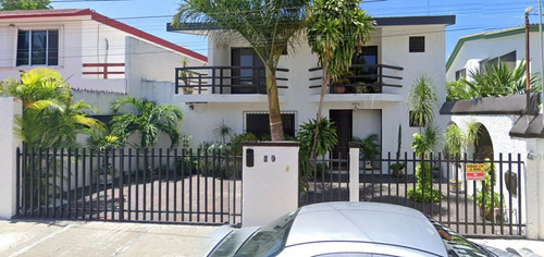 Venta De Casa En Cancún Colonia Centro. Fm