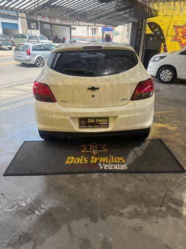 Chevrolet Onix 10MT JOYE