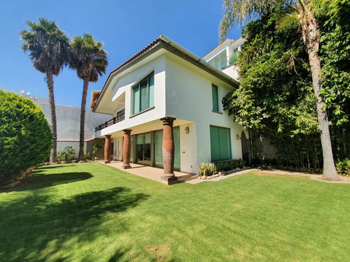 Venta Casa Lindavista Con Enorme Jardín, Alberca Climatizada, Jacuzzi, Palapa Y Totalmente Amueblada Y Equipada En Fracc Rancho San Diego Ixtapan De La Sal Edomex