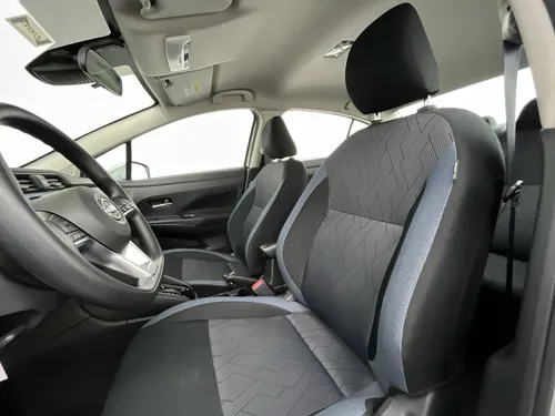 Nissan Versa ADVANCE 1.6 AUT