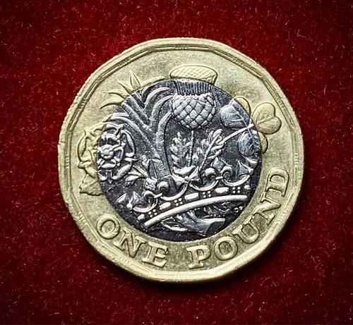 Moneda 1 Libra Inglaterra 1016 Bimetalica Uc 9 Elizabeth 2 (Usado)