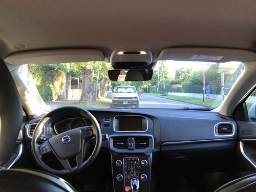 Volvo V40 1.6 T4 Momentum