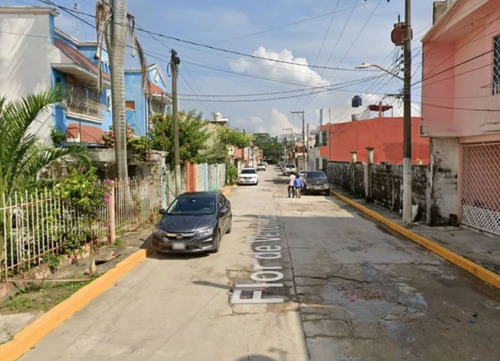 Casa En Venta De Remate Bancario Flor De Verónica, Gaviotas Nte. Sector Popular, 86068 Villahermosa, Tab. -jcbb2
