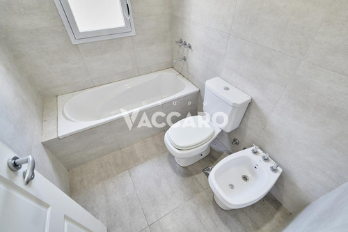 Casa Venta Prados Del Oeste Moreno