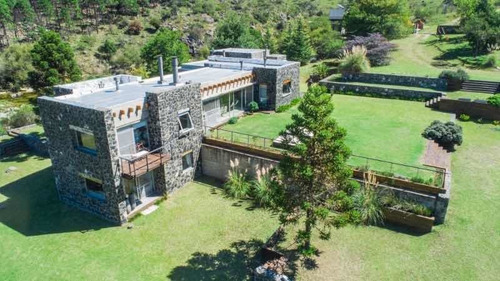 Imagen 2 de 15 de Venta De Vivienda Moderna De Campo Viv0255