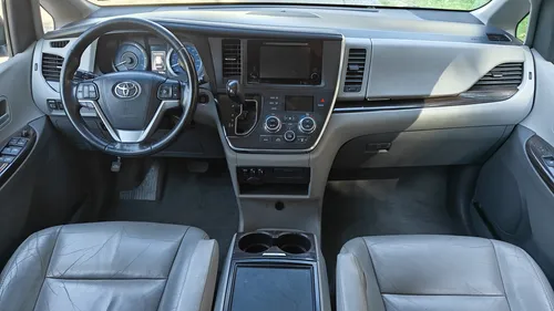 Toyota Sienna 3.5 Xle Piel At