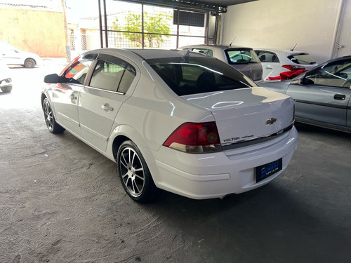 Chevrolet Vectra 2.0 MPFI ELEGANCE 8V 140CV FLEX 4P MANUAL