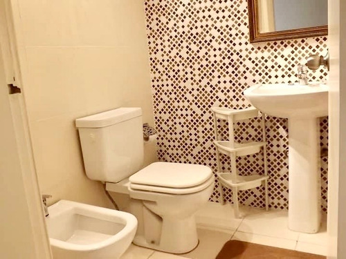Imagen 10 de 16 de Playa Mansa Parada 11. Casa Impecable, Cómoda Y Segura. A Media Cuadra De La Rambla. Consulte Disponibilidad