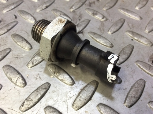 Sensor Presión Aceite Detall Chevrolet Tornado 1.8 Std 04-11 (Usado)