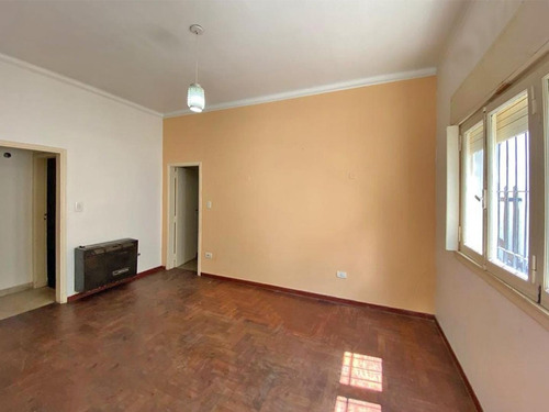 Casa + Departamento - General Las Heras - Oportunidad!