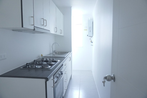 699 - Nueva Oriente 4 NÂș5542, Depto. 24 C, Valle Volcanes