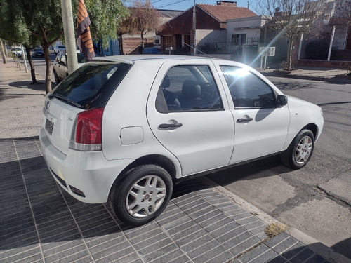 Imagen 2 de 10 de Fiat Palio Fire 1.4 2010 Gnc