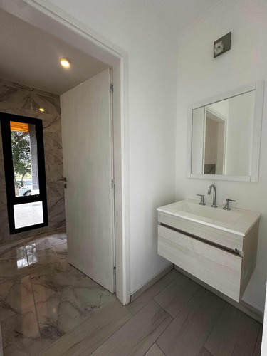 Dueño-vendo Casa De 2 Dormit, 2 Baños, En Lote 5.400 Mts