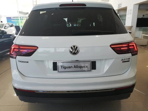 Imagen 7 de 15 de Volkswagen Tiguan Allspace 2.0 Tsi Highline Dsg Nv