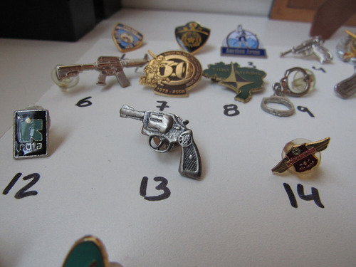 Pins E Botons Armas Militar Exército Lote 043