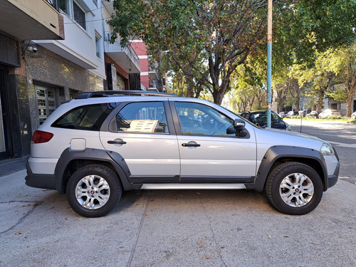 Fiat Palio Adventure 1.8 2010