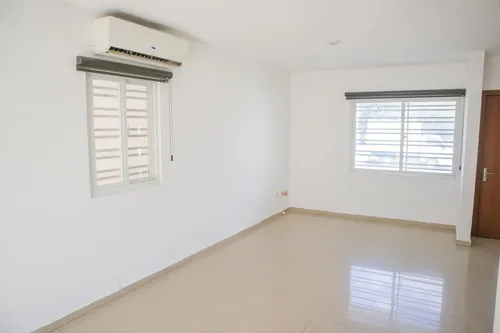 Casa · 3 Recámaras · Quintas Kavanayen · Avenida 135 · Polígono Sur · Privada