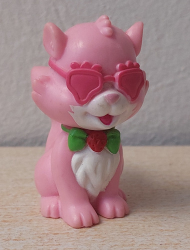 Figura Mascota De Frutillitas Playmates Gato Rosa