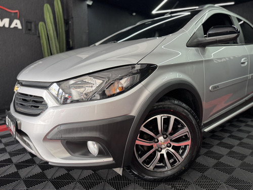 Chevrolet Onix ONIX HATCH ACTIV 1.4 8V FLEX 5P AUT.