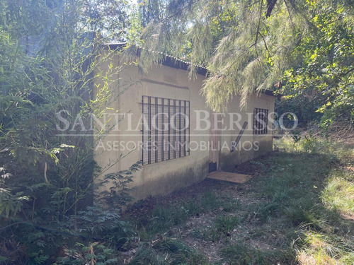 Barrio Monteverde, Los Cardales, Exaltación De La Cruz