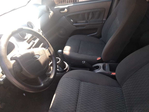 Ford Fiesta Sedan 1.6 Flex 4p 2007