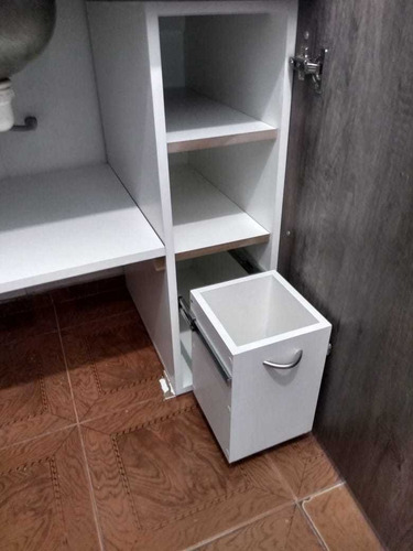Imagen 4 de 7 de Mueble Cocina Carpinteria En Melamina