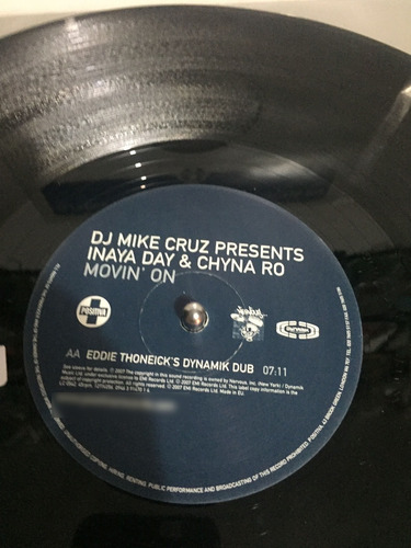 Inaya Day - Movin On - Vinyl 12 - Importado (Usado)