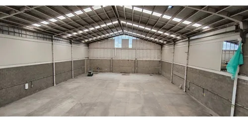2.300m2 Bodega Arriendo En Copacabana
