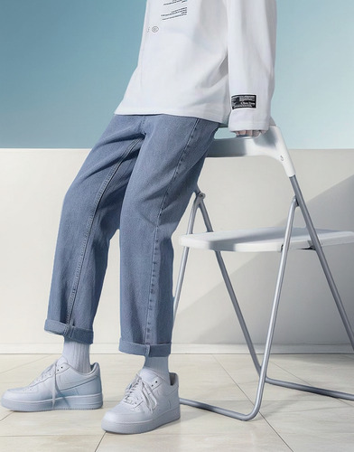 Tendencia Holgada Y Recta De Jeans Para Hombre