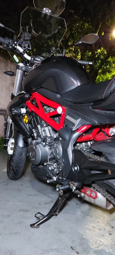 Imagen 11 de 14 de Benelli Tnt 300