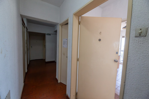 Departamento En Arenales 1500