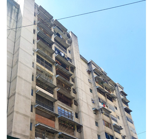 Apartamento En Venta San Martín. 67m2
